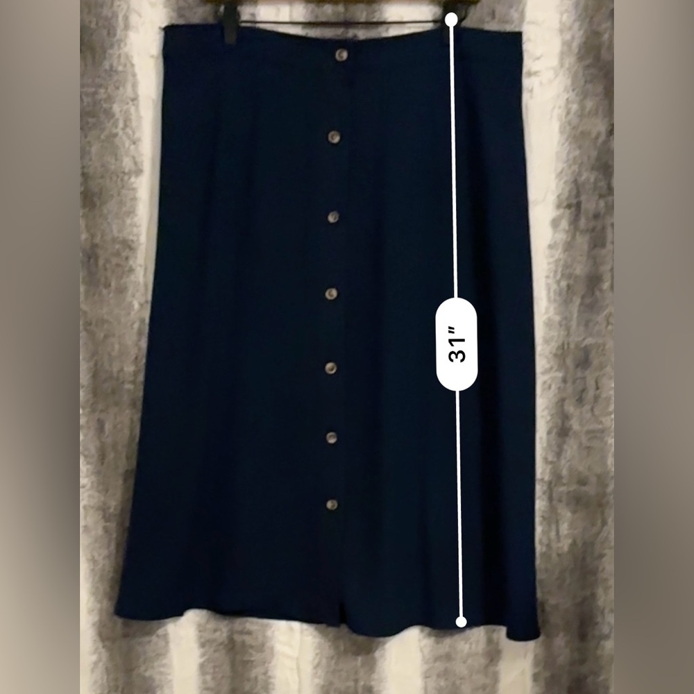 Lauren Conrad Navy Button-Front A-Line Skirt size XL - Picture 9 of 9